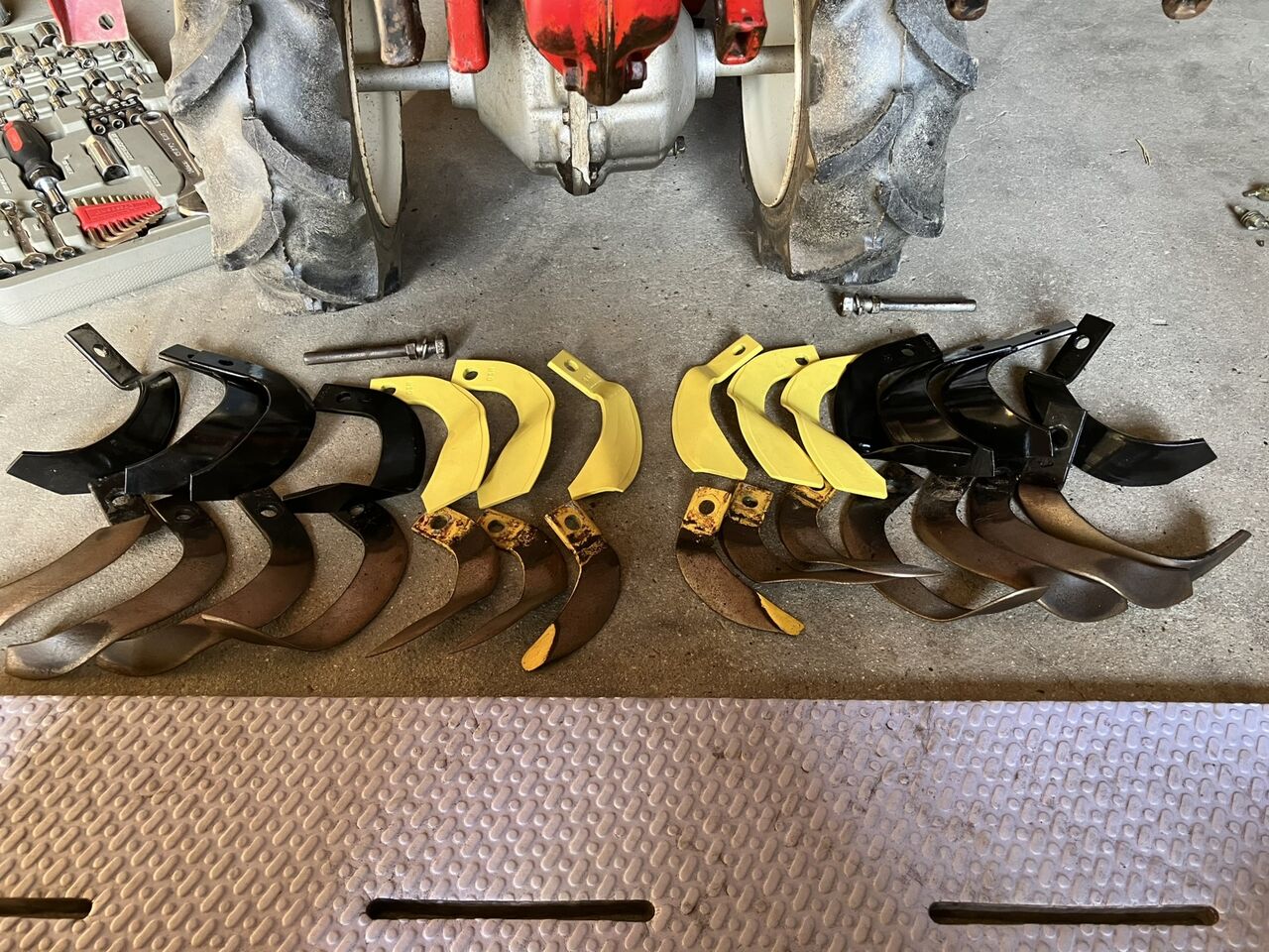 管理機 ヤンマー ポチ 耕運爪交換 : 向島ポンポコ日記