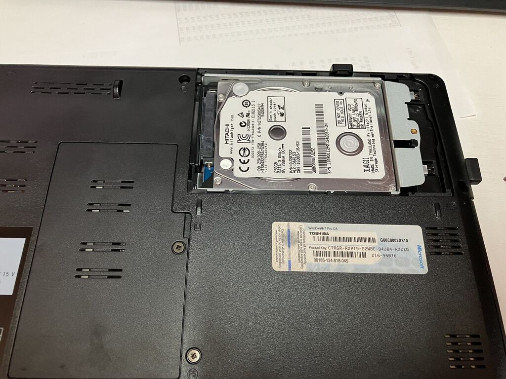 【SSD換装済】dynabook AZ45/GG ★Windows11★ SSD比較動画！dynabook AZ45/FG Corei3 4GBモデルをSSDに換装！ - YouTube
