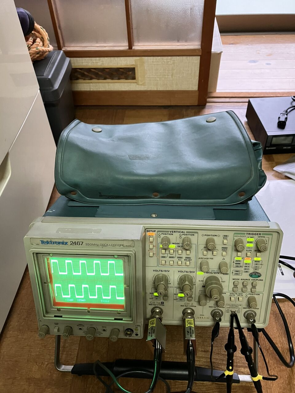 Tektronix 2467 オシロ入手 : 向島ポンポコ日記 Tektronix 2467 オシロ入手 : 向島ポンポコ日記