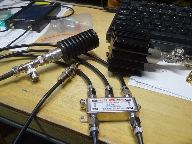 BG7TBL GPSDOを入手しました(3) 4分配器の試行 : JA7FKF