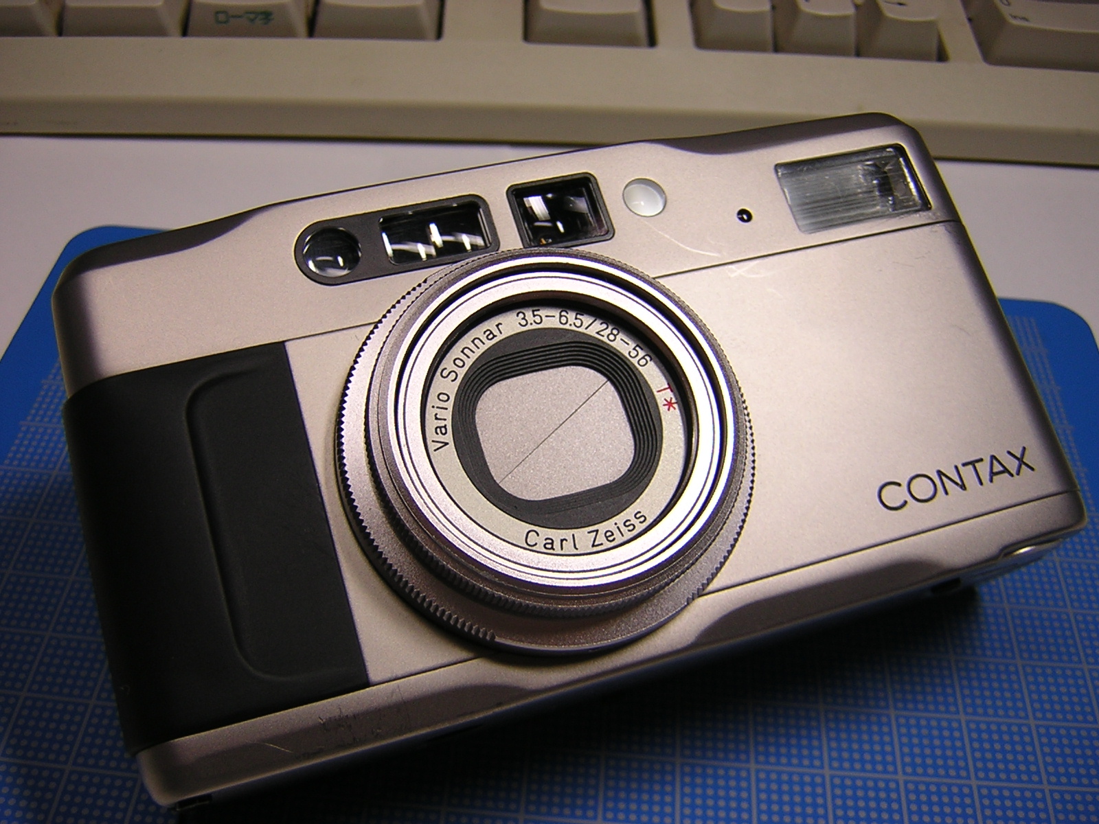 Kyocera CONTAX T - YouTube