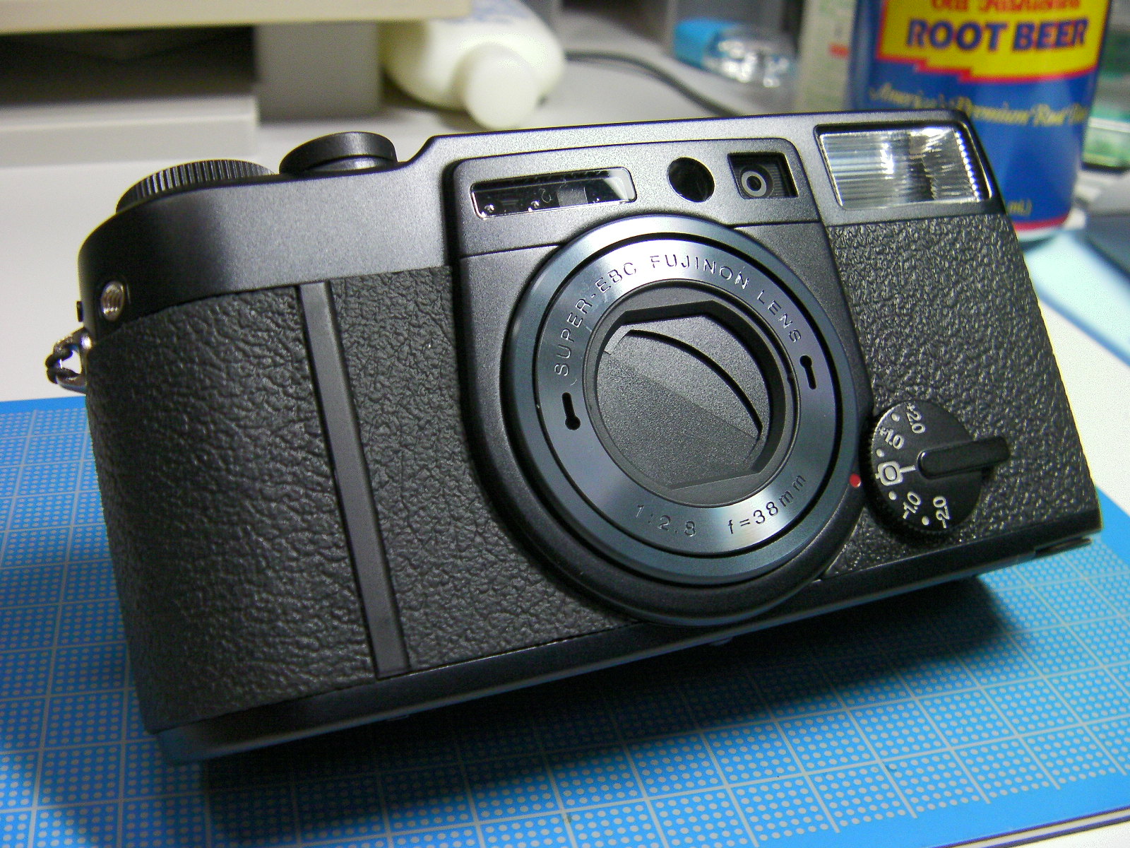 富士フイルム KLASSE S 黒 中古：AB(良品)】フジフイルム KLASSE S | 2444240055853