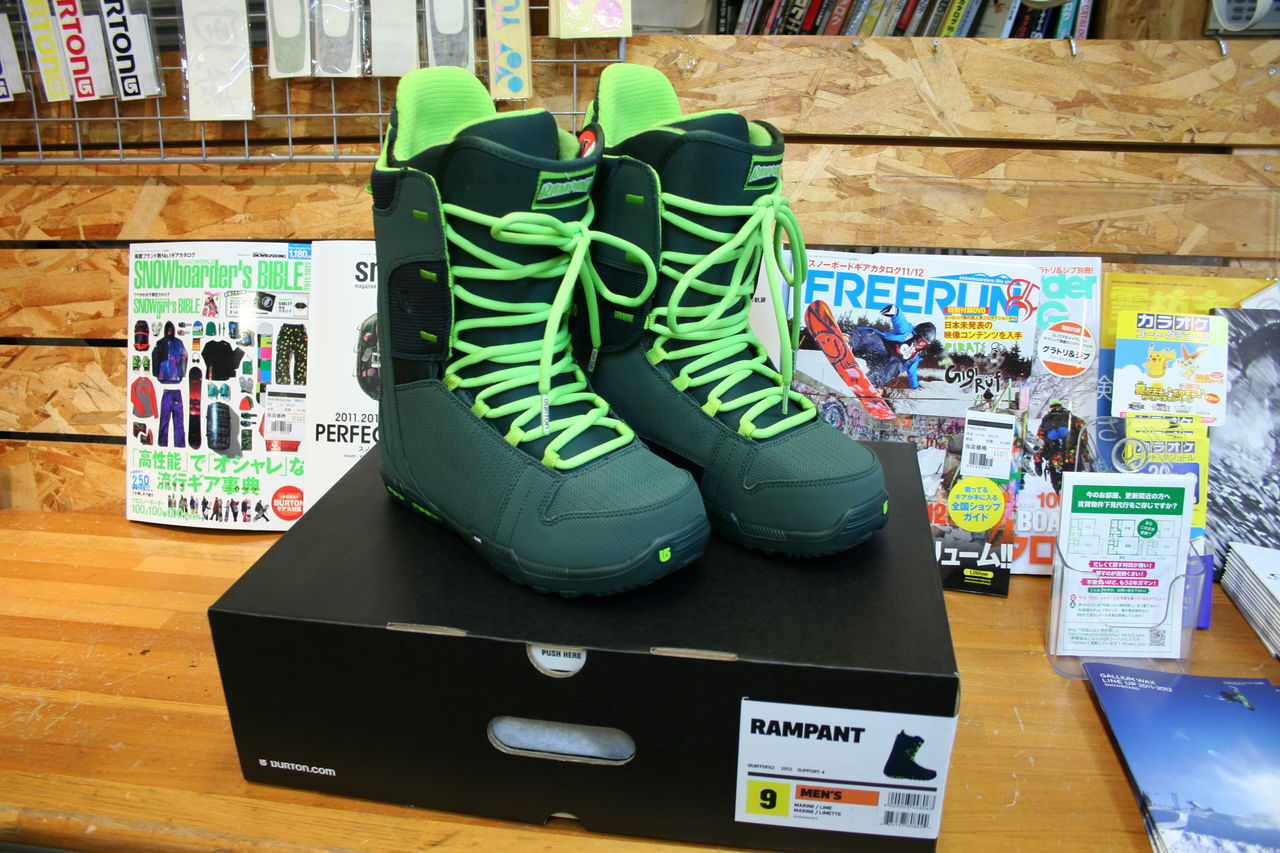 スノーボード ブーツ BURTON バートン RAMPANT 27cm(軽・ひも スノーボード ブーツ BURTON バートン RAMPANT 27cm(軽・ひも