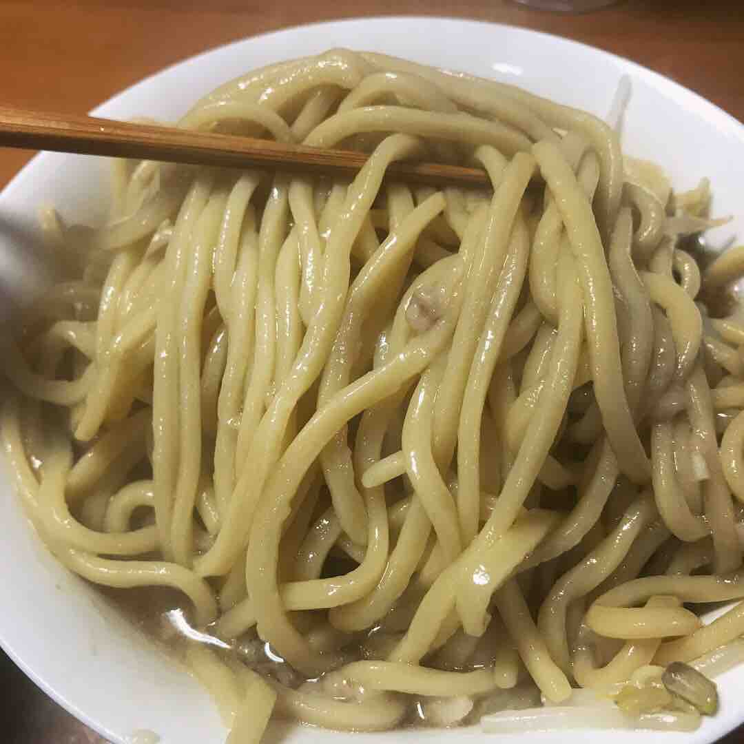 ワシワシワシワシな食感 二郎系の麺 Hi Butandard ハイブタンダード