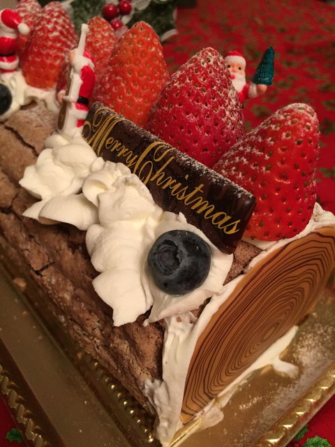 Pinedeのブッシュドノエル 本物ならではの味わい A級 B級a級僕の食べログ Part2