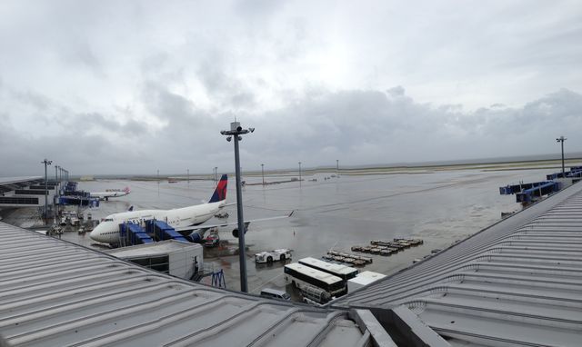台風８号接近 セントレア中部国際空港 B級 B級a級僕の食べログ Part2