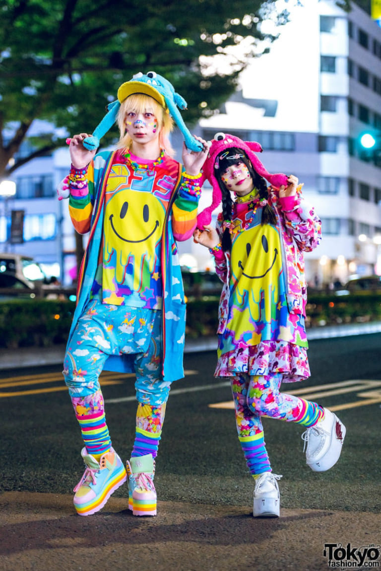 ダボダボな服を着ている人ってインキャかドキュンだよな ファッそく ダボダボな服を着ている人ってインキャかドキュンだよな ファッそく