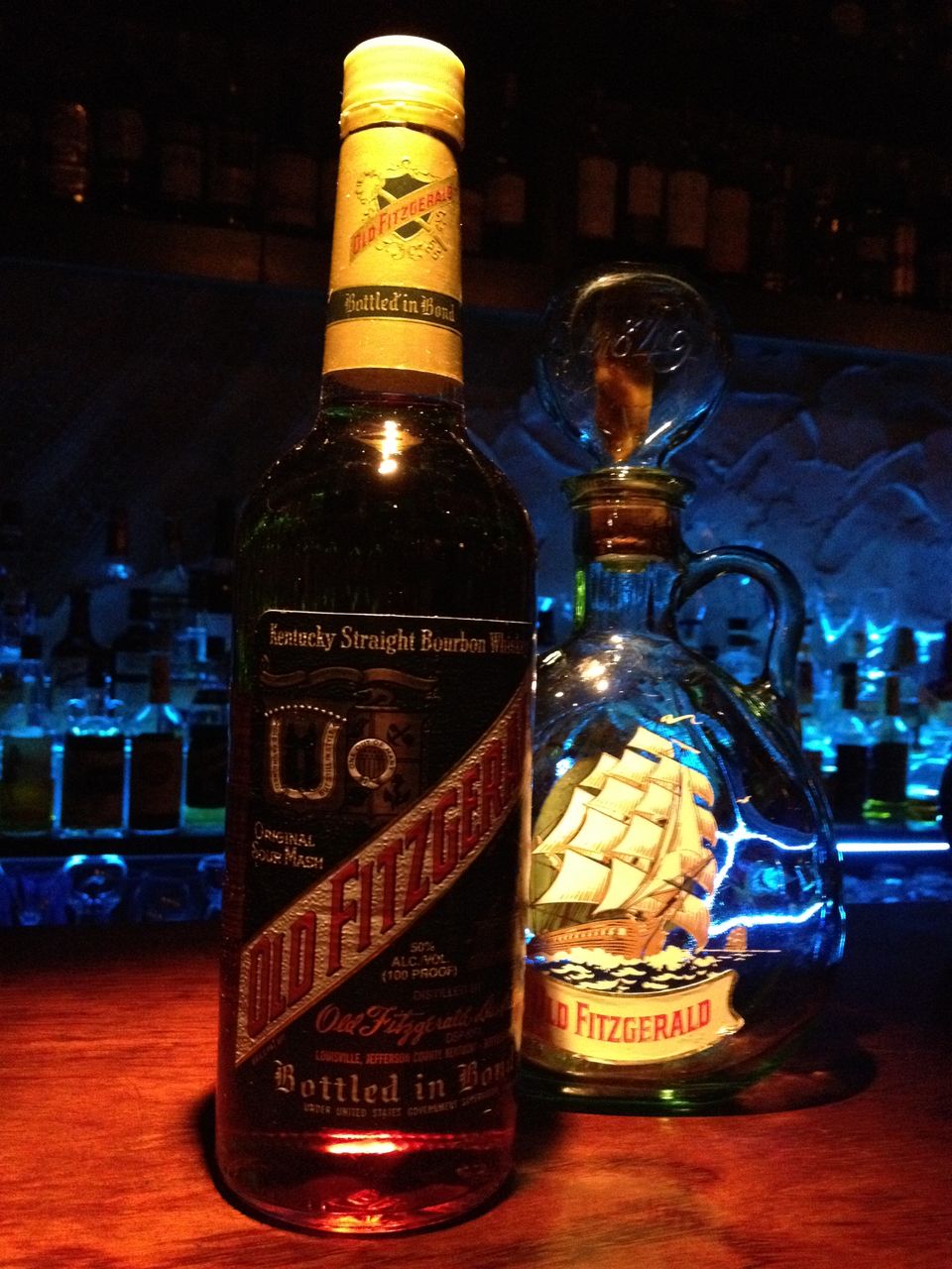 Old Fitzgerald Bonded 古いデキャンター Bar Jagatkana Old Fitzgerald Bonded 古いデキャンター Bar Jagatkana