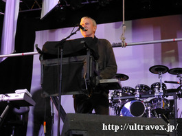 P1000552_JohnFoxx_s10_UJ