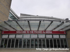 IMG__P1040850_Phones4uArena_1_s640_DS
