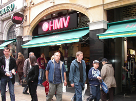 HMV @Trocadro