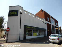 P1000388_MarksAndSpencer_s640_OS