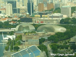 P1160760_EsplanadeTheatre_s640