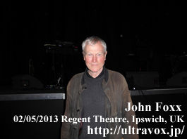 P1000587_JohnFoxx_s7_UJ