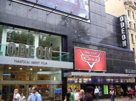 ���ǥ���