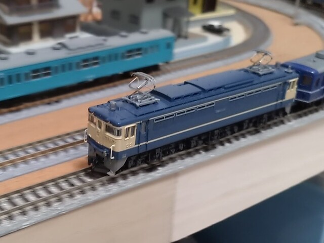 KATO・14座席車】なんかイマイチな旧製品もプチ加工して走らせてみ