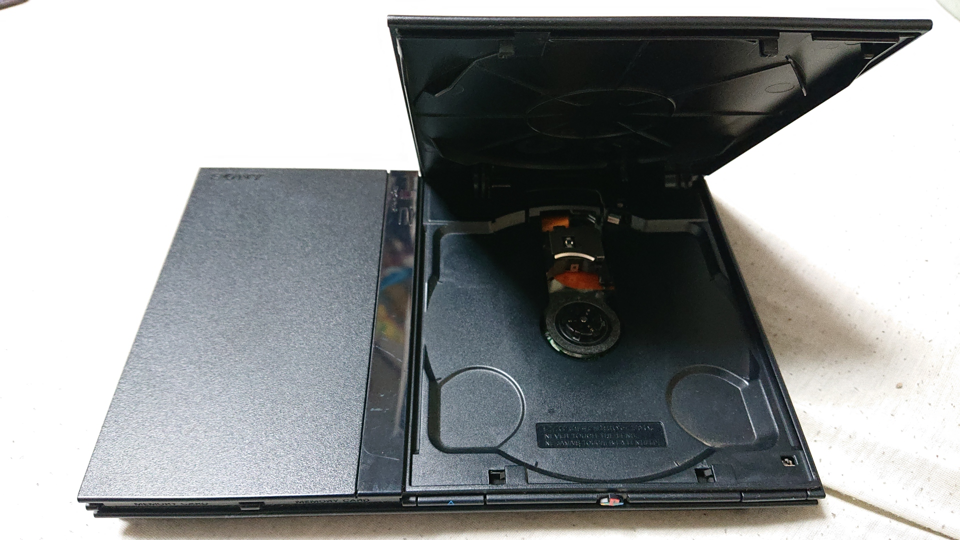 最高のps2はどれだ 各モデルごとに特徴を比較した オススメ決定戦 Jahhoo S Blog 最高のps2はどれだ 各モデルごとに特徴を比較した オススメ決定戦 Jahhoo S Blog