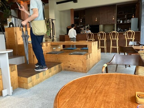 66A67758-FE50-457D-B926-7FD7B6A5A70F