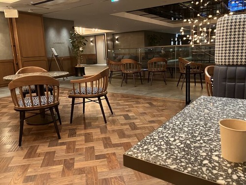 4A275C3E-2600-4026-9A87-FD2146C50BC4