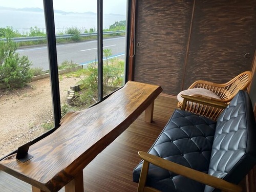 36A8505D-4C4B-4BA6-8F4F-3209CA20635D