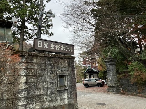 EAF3B54B-7036-4FD6-B85B-E3E06E58CF67