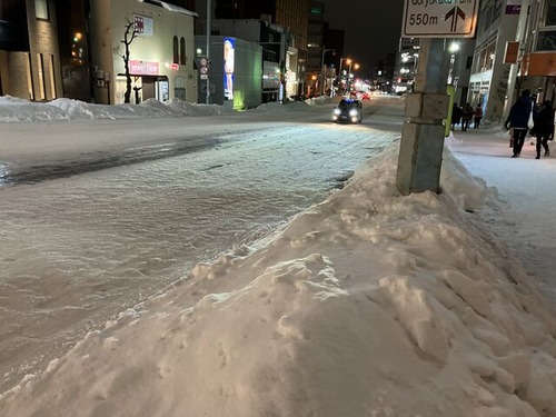 84E3141A-ACAD-4DDF-B1A8-ECC75E84C1C8