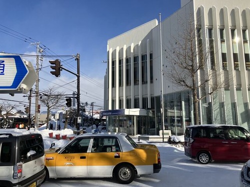 77D0CB9D-10A2-41CA-9C5D-BA62564CE944