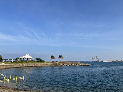 16C9F03E-3F05-4438-9753-D5F661685139