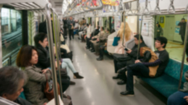 悲報 代女性の９割 電車の席で隣が男性とか絶対に嫌 おっさんだったら最悪 臭かったりデブだったら本気でゾッとする オスシバン