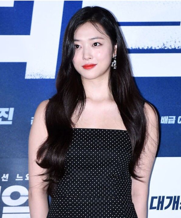 F X の元メンバーで女優の故ソルリ側に遺産問題が勃発 Floy 韓国k Pop発信ブログ