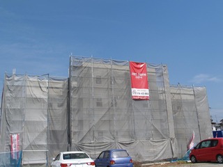 PB012775