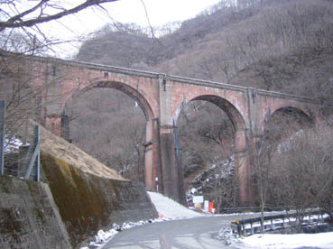 横川メガネ橋