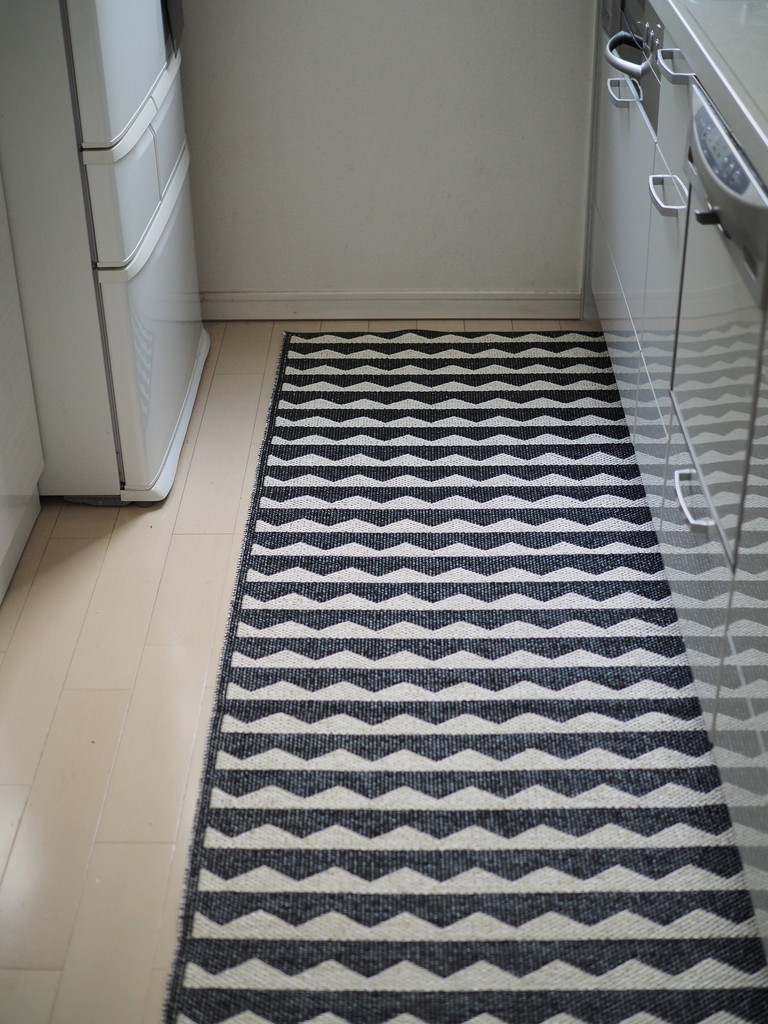 憧れのプラスチックラグがやって来た Jamのおうち ごはんと器とインテリア Powered By ライブドアブログ