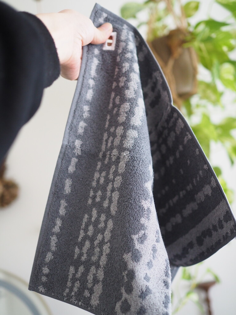 双葉丸限定！赤べこ刺繍タオルマフラー＆なでしこ - 浅野撚糸