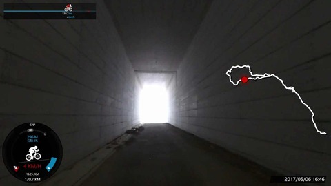 mp4_030379364