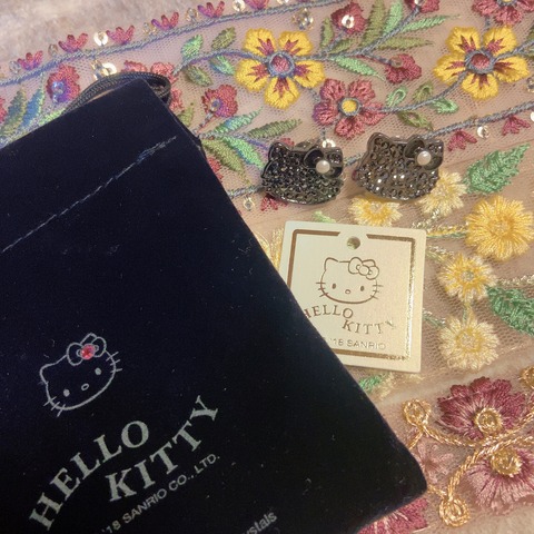 Gifts received by Japanese Escort Girl Osaka