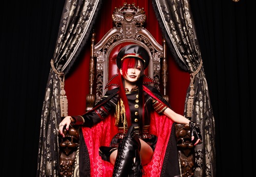 椎名ひかり新アー写