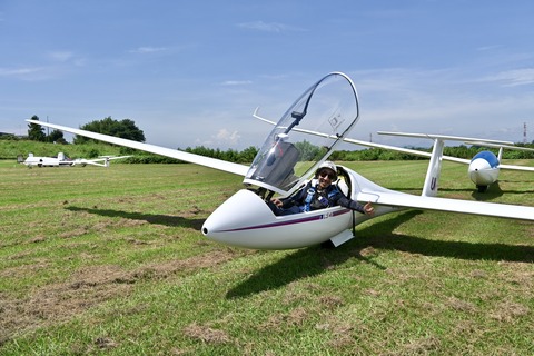 0782d053-s.jpg