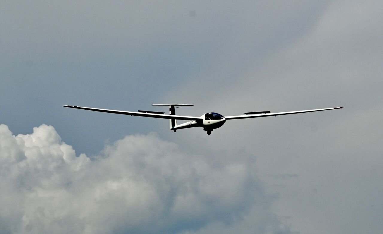 板倉レポート 7月27日(土),28日(日) : 空を遊ぼう - いたくら