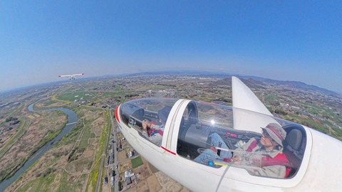 VID_20250405_112933_00_024_自撮り1_スクリーンショット