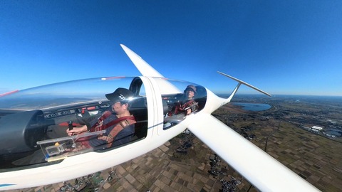 4550D544-0184-468A-9083-98D556EF5172-38247-000007104A8B2ED6