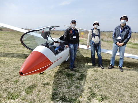 12.
Y野,T山M木,O川