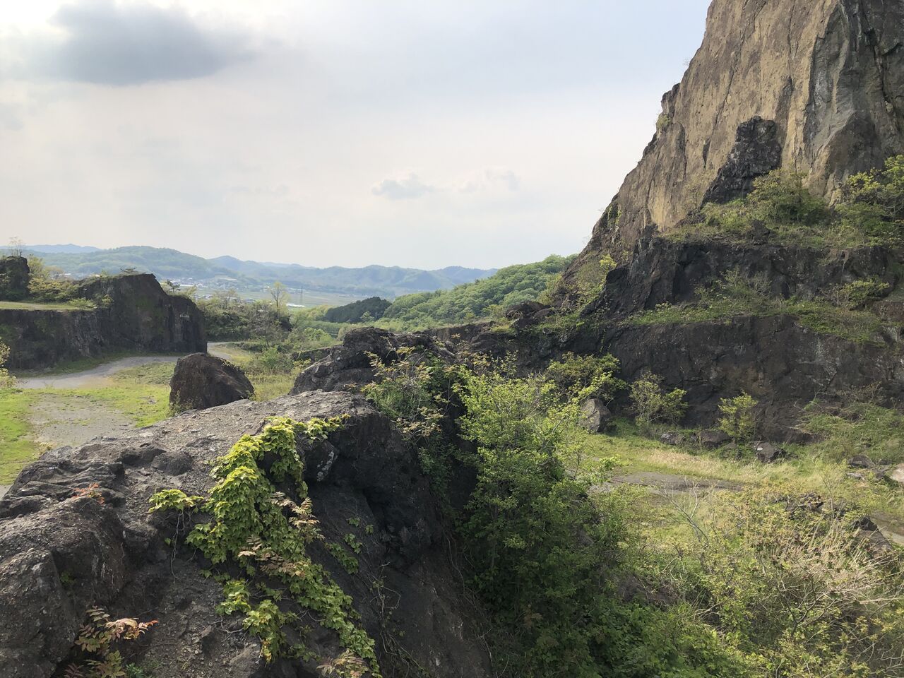 特撮ヒーローが戦った 特撮の聖地 と 慈覚大師の生誕地はご近所だった ニッポン異観スポット100