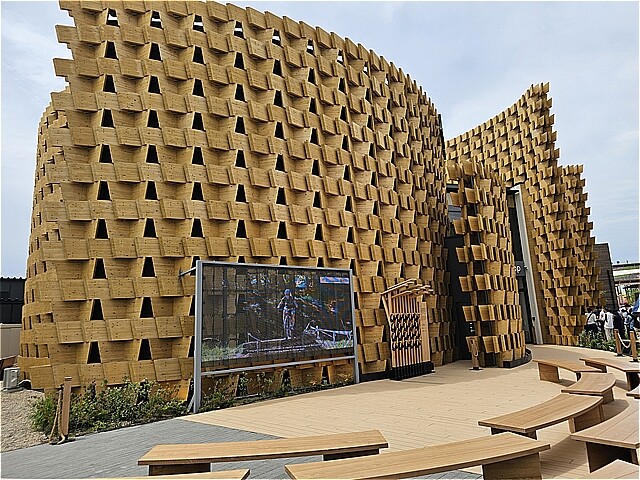 2025年5月】5．大阪：大阪万博(2) ポーランド、オーストリア