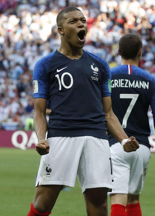 神童 フランス代表エムバペ 天狗になるタイプやわこの19歳は Life 速報