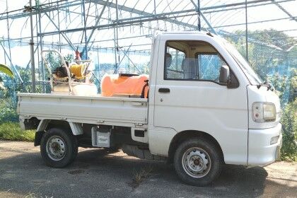 久し振りに軽トラマニュアル車 高原の小さな家で快適別荘ライフ