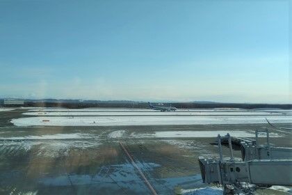 1224ニセコへ空港着