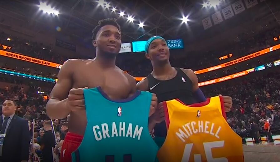 ウィザーズ 対 ホーネッツ