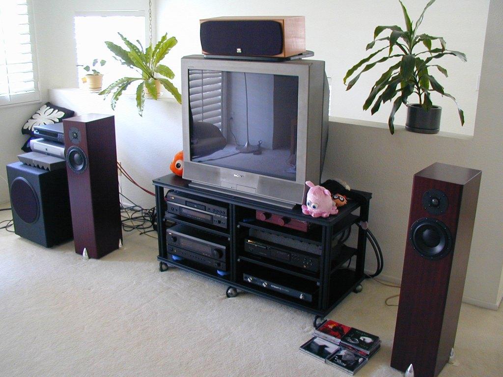 Crown D-75AとMcIntosh MC275 : ジャズ&オーディオ通信(from USA) Crown D-75AとMcIntosh MC275 : ジャズ&オーディオ通信(from USA)