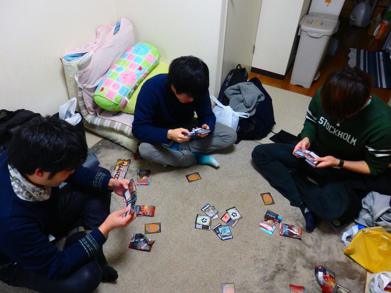 カードゲームオフ会 1日1つだけ強くなるんだもんね カードゲームオフ会 1日1つだけ強くなるんだもんね